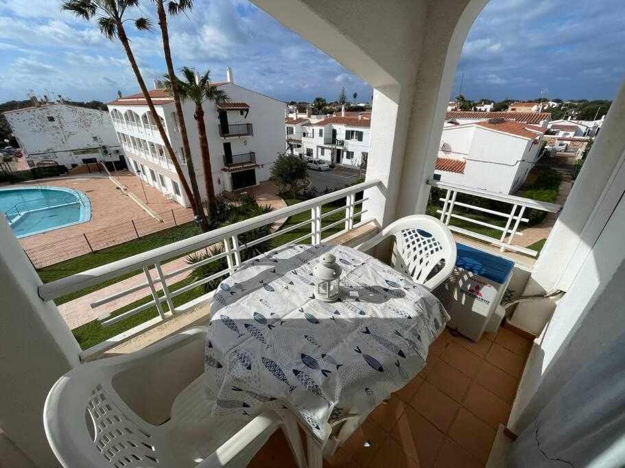 Mitjana Apartamento Con Piscina Ciutadella  Eksteriør bilde